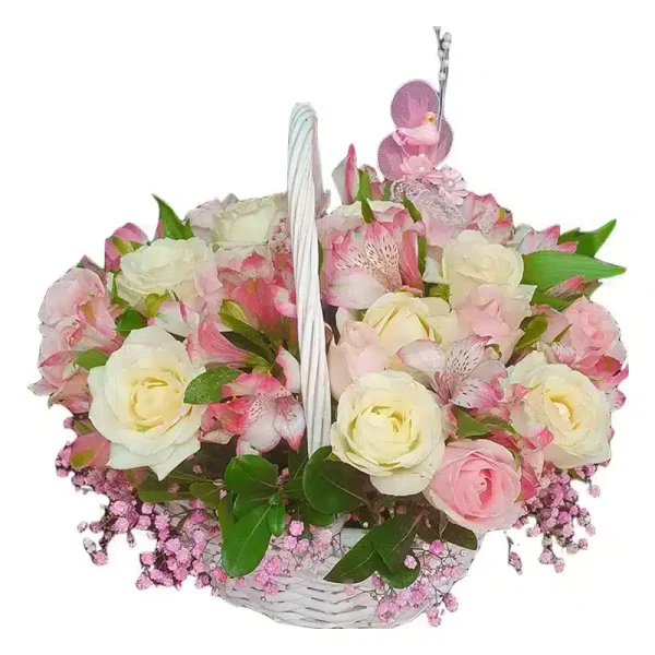 A white Корзина цветов "Верона" filled with pink and white roses for доставка цветов.